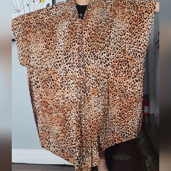 Victoria's Secret SWIM Bikini Cover Up Kimono Style Animal Print - Picture 4 of 10